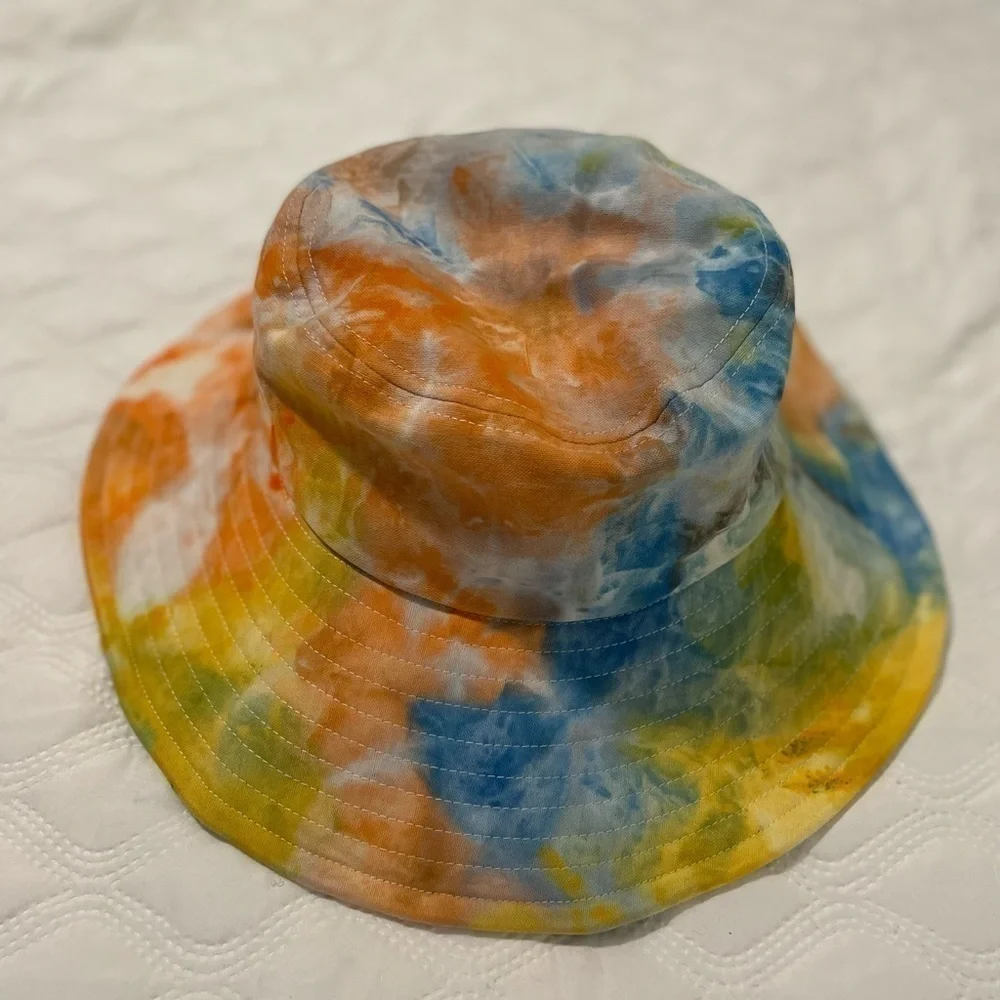 New INC International Concepts Women's Cotton Bucket Hat hand crafted tie dye